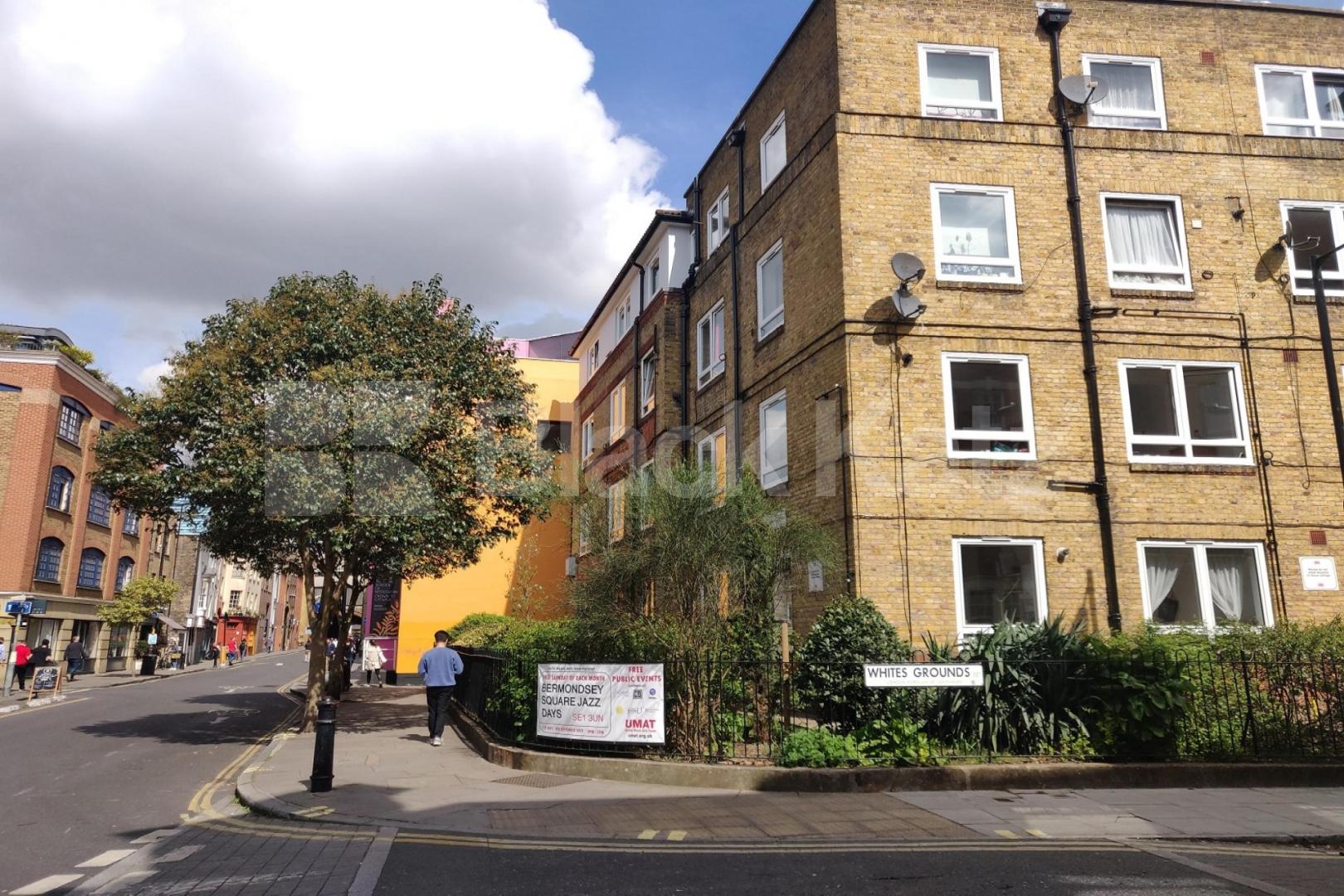 Located moments from London Bridge, Borough and The River Thames Whites Grounds, London Bridge